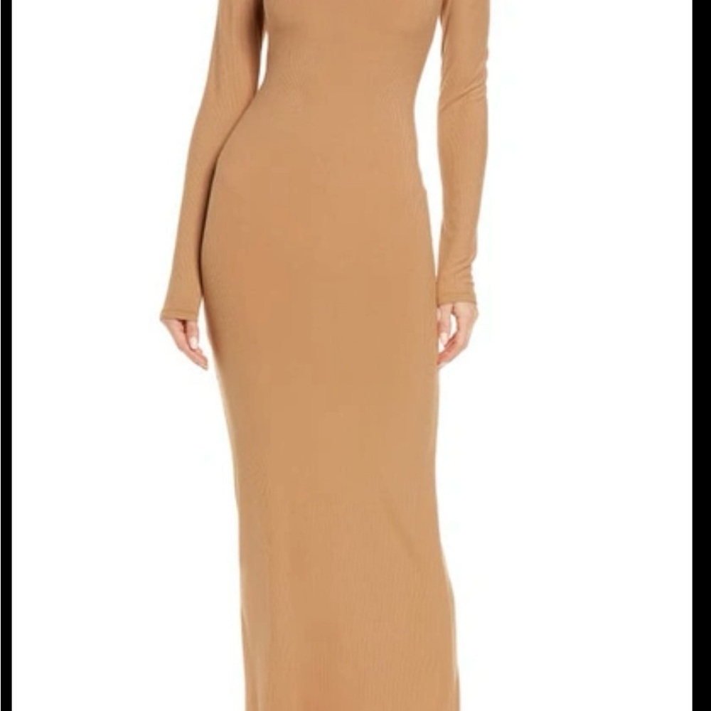 SKIMS - soft lounge long sleeve dress in camel (size small)